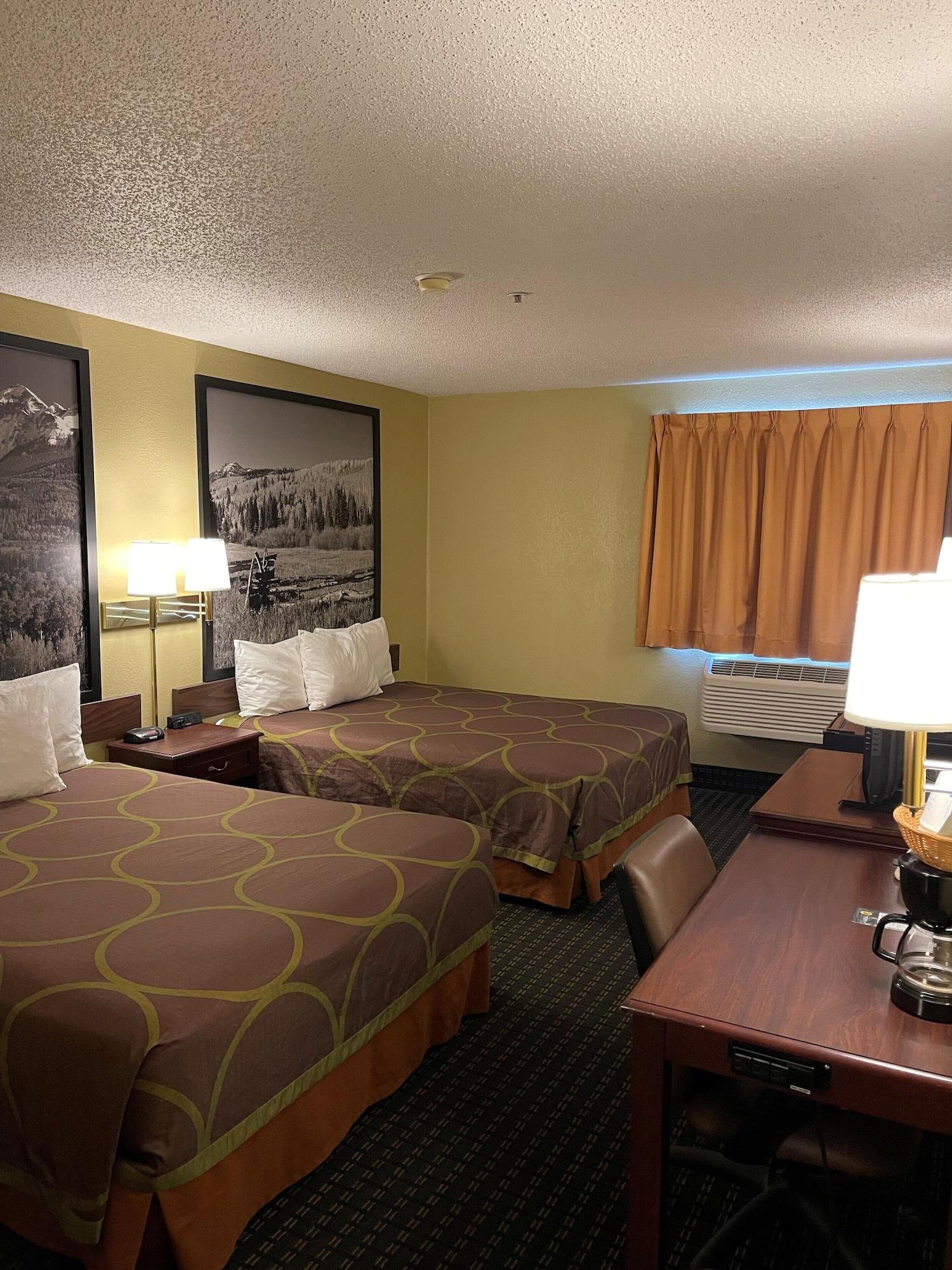 Hotel Super 8 By Wyndham Trinidad Extérieur photo