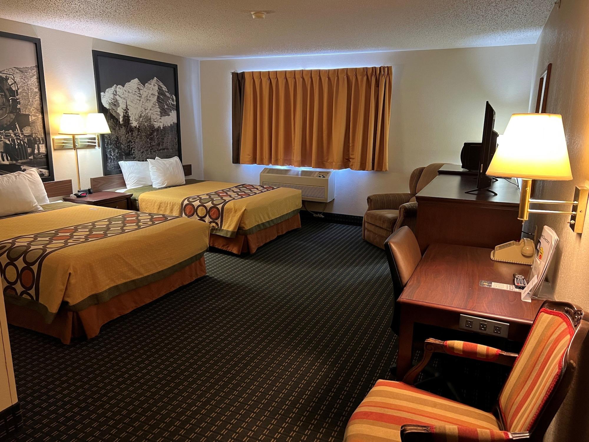 Hotel Super 8 By Wyndham Trinidad Extérieur photo